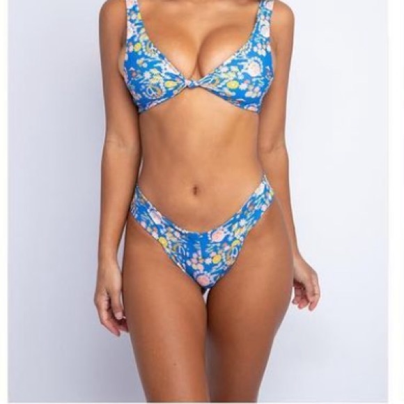 SOLD- Skatie Ellis top and Kira bottom - Picture 2 of 9